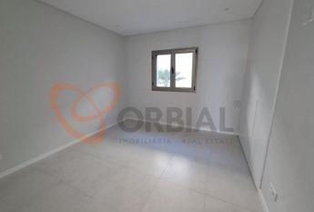 Apartamento T3 em Faro