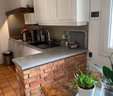 Agréable pavillon de plain pied avec garage accolé sans vis-à-vis - Photo 5