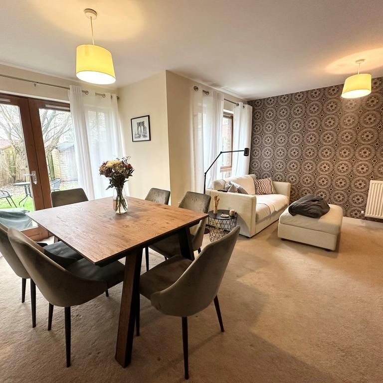 4 bedroom house to rent - Photo 1