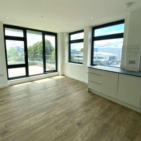 Viewpoint House, London Road, Staines-upon-thames, Surrey, TW18 - Photo 1