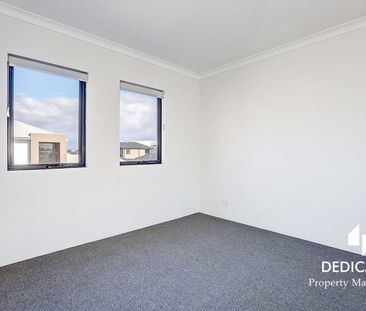 Modern Comfort Meets Everyday Convenience in East Cannington - Photo 5