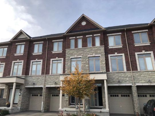 For Lease - 432 Ladycroft Terrace Unit# Upper, Mississauga, Ontario - Photo 1