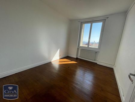 Location Appartement 2 pièces 46m² CLERMONT FERRAND 63000 - Photo 2