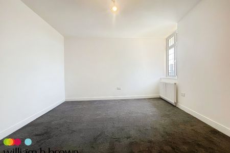 164a London Road - Photo 3