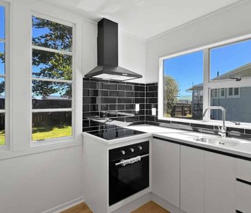 CASTLECLIFF - 1 BEDROOM - Photo 1