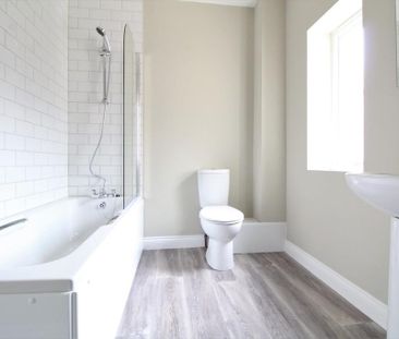 2 bedroom townhouse to rent - Photo 6