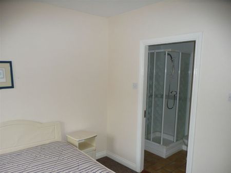 Long Quay, Clonakilty, West Cork - Photo 3