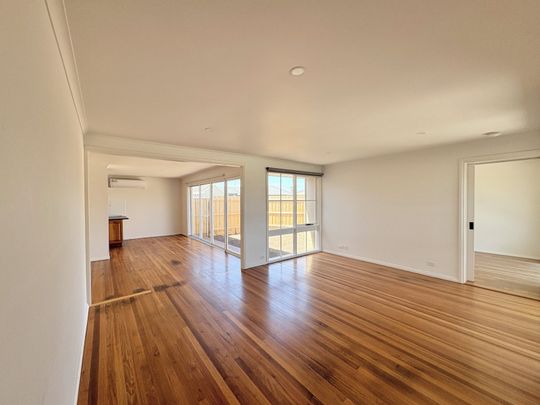 Modern, Low-Maintenance Living in a Quiet Court Location - Photo 1