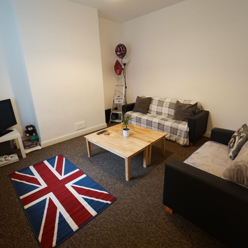 7 Grimsby Terrace, NG3 1DN, NOTTINGHAM - Photo 1