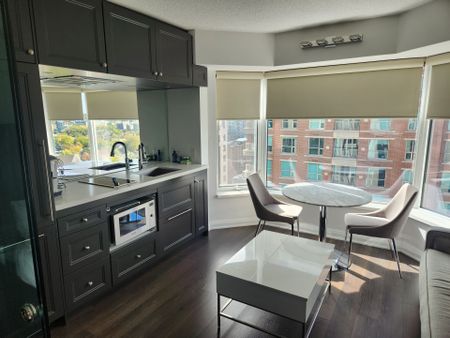 For Lease - 155 Yorkville Avenue Unit# 1616, Toronto, Ontario - Photo 3