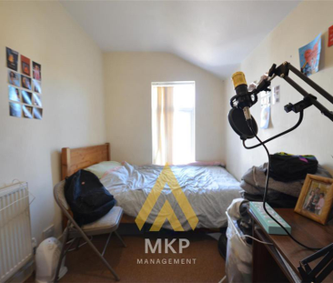 5 bedroom terraced house to rent - Photo 5