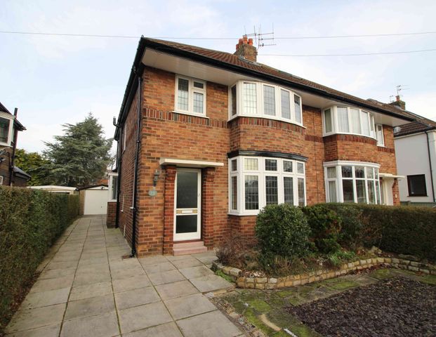 Kensington Avenue, Penwortham - Photo 1