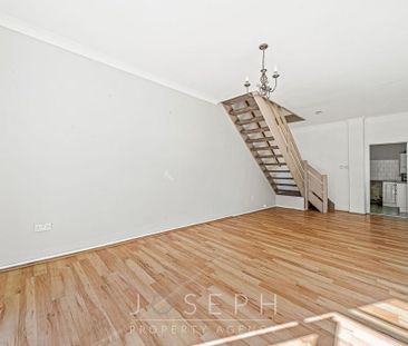 2 bedroom end of terrace house to rent - Photo 5