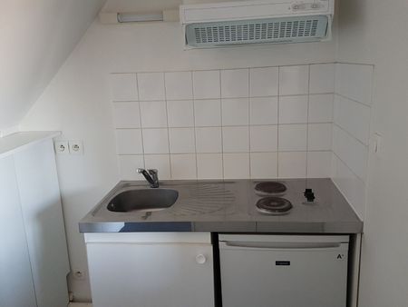Location Appartement 1 pièce 21m² VALENCIENNES 59300 - Photo 3