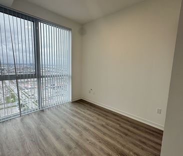 For Lease - 8 interchange Way Unit# 3605, Vaughan, Ontario - Photo 2
