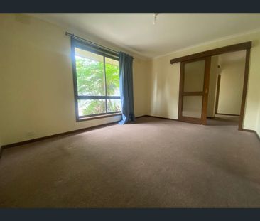 2/22 Lyndhurst Crescent, Brunswick East, Vic 3057 - Photo 4