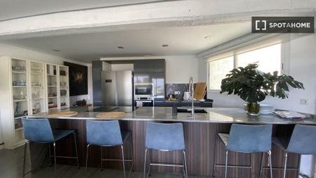 2 room luxury Apartment for rent in Valencia, Spain - Photo 2