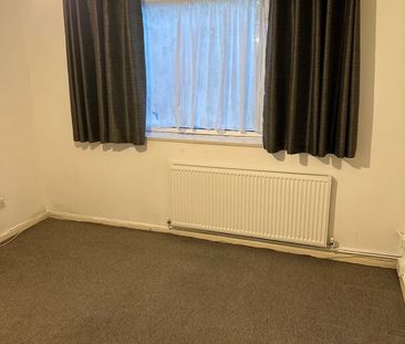 2 Bed Flat, Brendon Avenue, LU2 - Photo 6