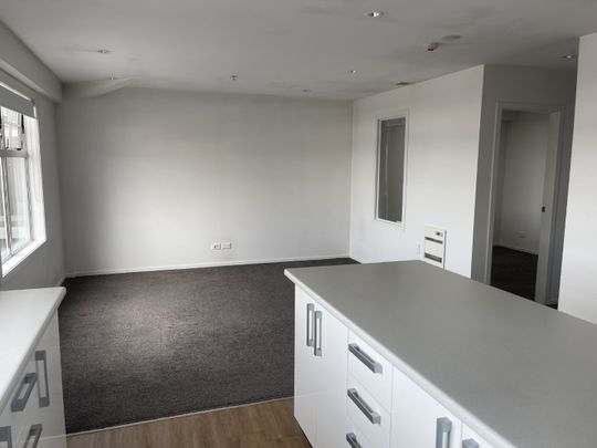 Modern Apartment of Jackson Street - Photo 1