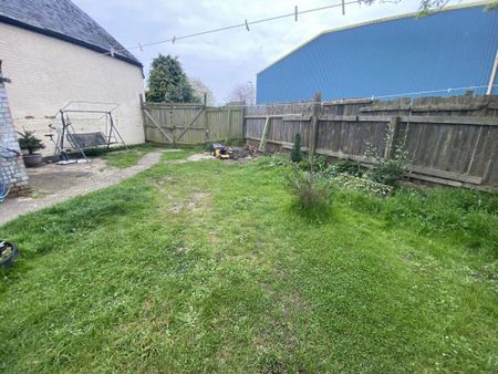 1 bedroom property to rent - Photo 5