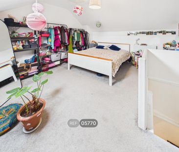 3 bedroom terraced house to rent - Photo 6