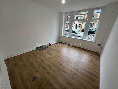 Modern Bedroom Property In Angus Street, CF24 - Photo 2