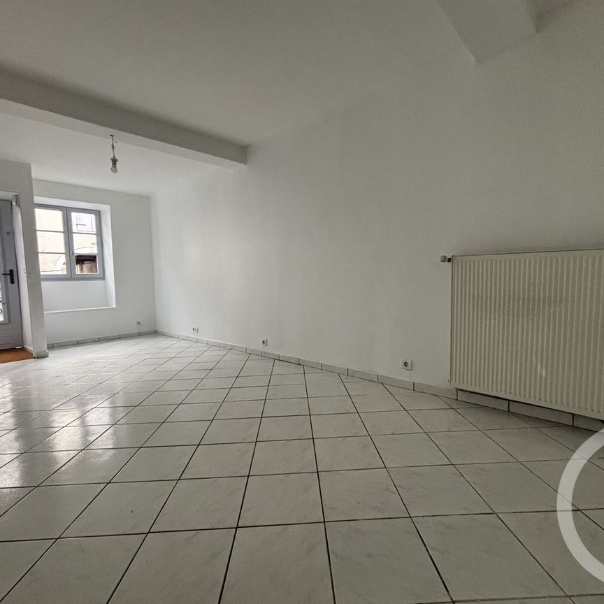 Location Maison 4 pièces 91m² ORTHEZ 64300 - Photo 1