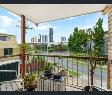 Fully Furnised Lease Until 30/6/2026 - Photo 3