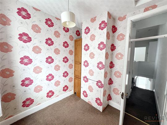 3 Bedroom Terraced House, Hale Road Walton - Photo 1