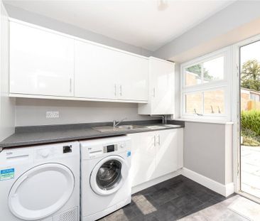4 bedroom semi-detached house to rent - Photo 6