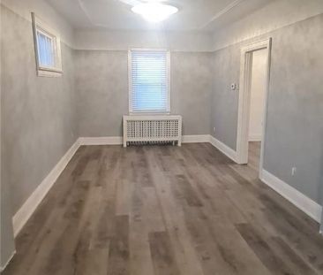 For Lease - 543 Drew Street, Oshawa, Ontario - Photo 1