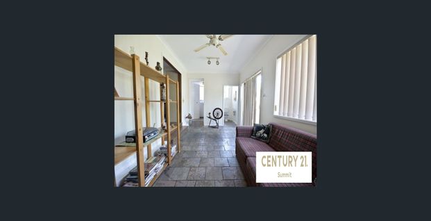 Well Presented 4 Bedroom Family Home for Rent - Photo 1