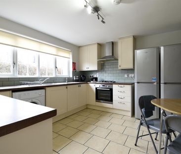 Ascot Crescent, Stevenage, SG1 - Photo 1