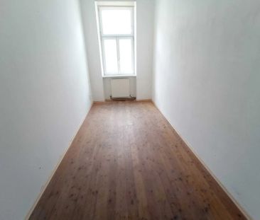 sehr helle Stilaltbauwohnung ( 2,5 Zimmer) nähe Sechshauser Park - Photo 3
