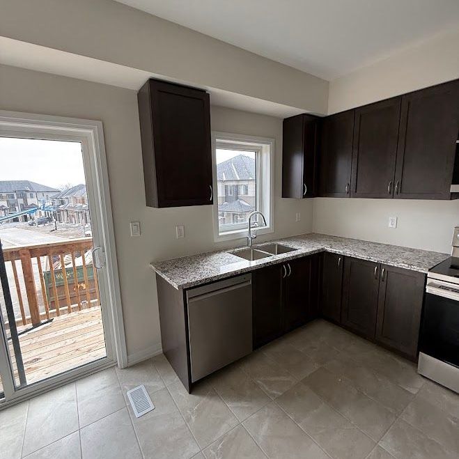 For Lease - 660 Colborne Street Unit# 158, Brantford, Ontario - Photo 1