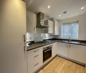 2 bedroom terraced house to rent - Photo 3