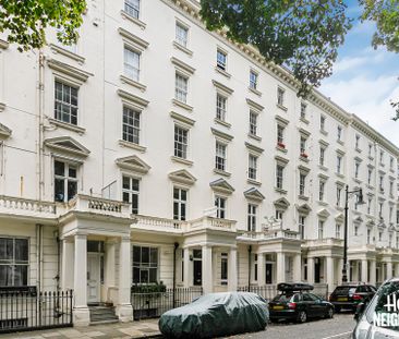 St George's Square, SW1V - Photo 2
