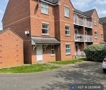 2 bedroom flat to rent - Photo 4