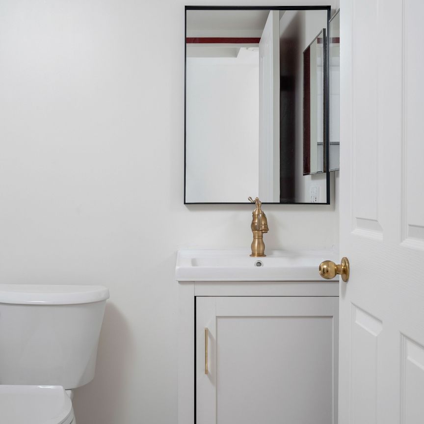For Lease - 942 Yonge Street Unit# 616, Toronto, Ontario - Photo 1