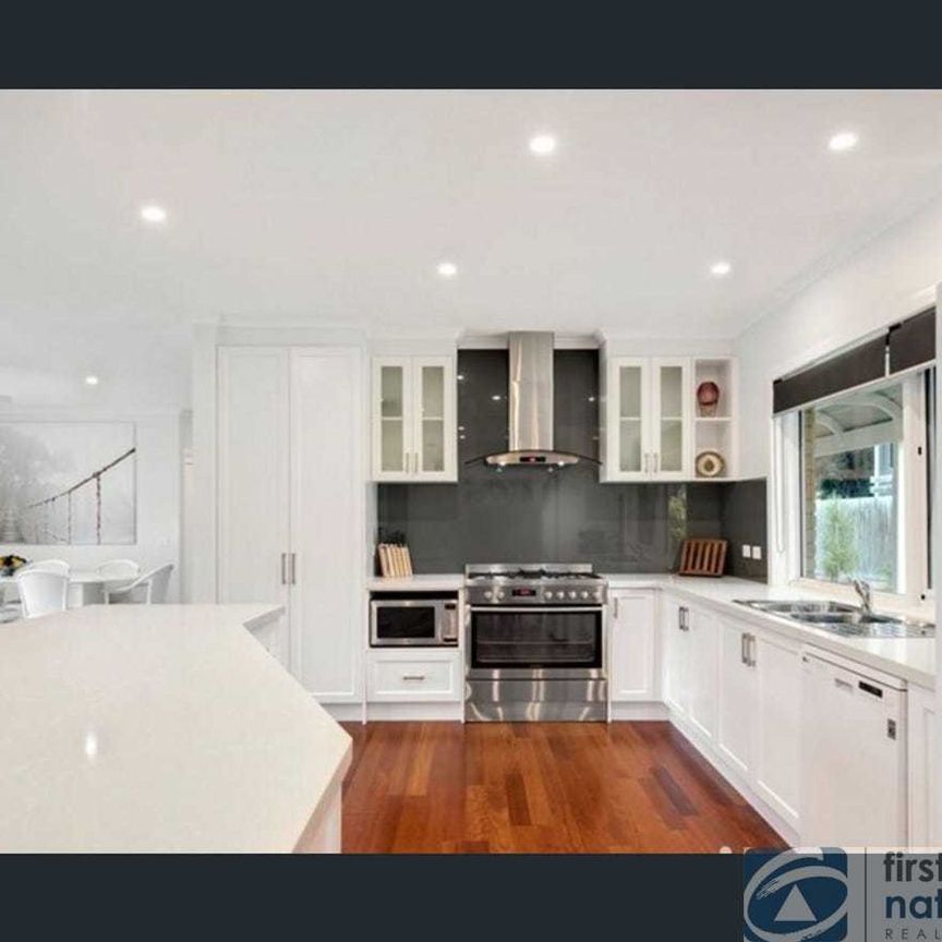 Spacious Four Bedroom Home - Photo 1