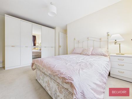 4 bedroom detached house to rent - Photo 3