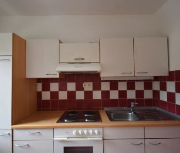 "GRÖDIG - Kleine gemütliche 2 Zimmer Wohnung mit Balkon und PKW-Ste... - Foto 2