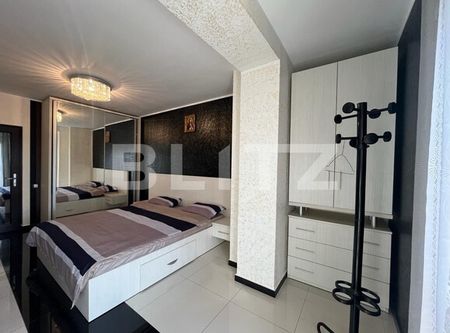 OCAZIE! Apartament 3 camere, 90 mp, complex rezidențial, zona Ford - Photo 3
