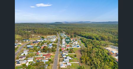 3 Bedroom home - Photo 3