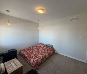 For Lease - 700 LAPLAND Private, Kanata, Ontario - Photo 6