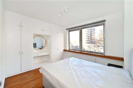 1 bedroom flat with 1 reception and 1 bathroom in Kendal Street, W2 - Photo 5