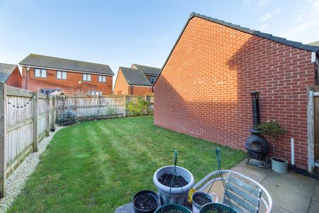 3 bed semi-detached house to rent in Shotton View, Great Park, NE13 - Photo 2