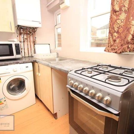 Basildene Road, Hounslow, TW4 - Photo 1