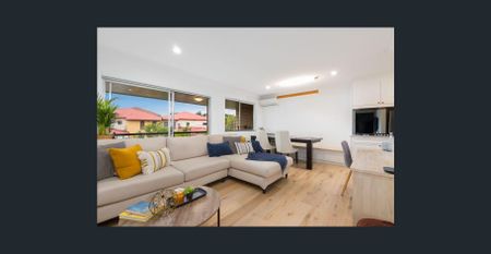 2 Bedroom Apartment - Unfurnished - Photo 2