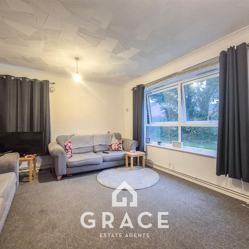 Postmill Close, Ipswich - Photo 1